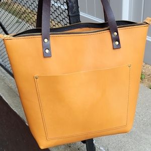 Portland Leather Goods Tote Medium Zip Marigold?
